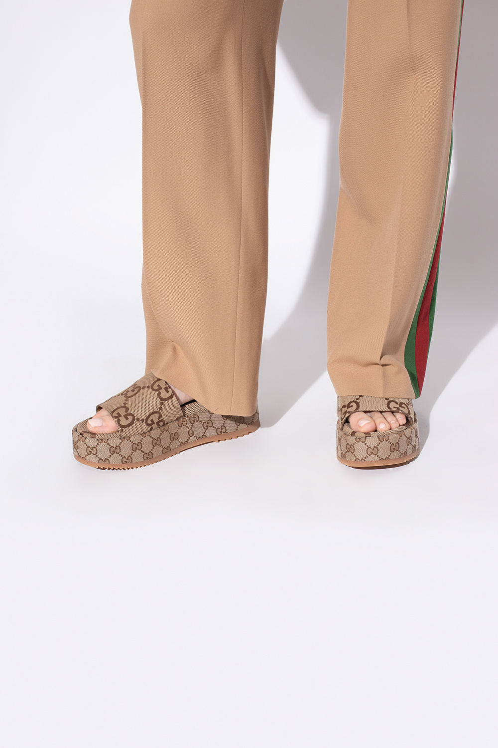 Gucci ‘GG Supreme’ canvas slides | Women's Shoes | Vitkac