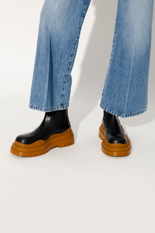 bottega Shorts Veneta ‘Tire’ platform Chelsea boots