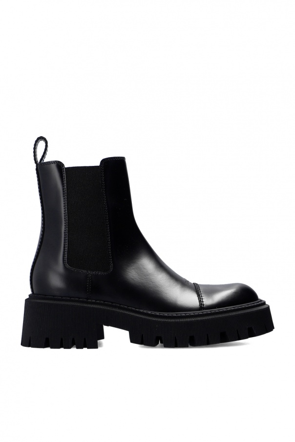 ‘Tractor’ platform Chelsea boots od Balenciaga