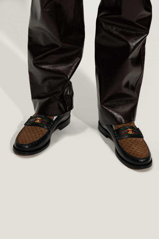 Gucci Buty typu ‘loafers’ z logo