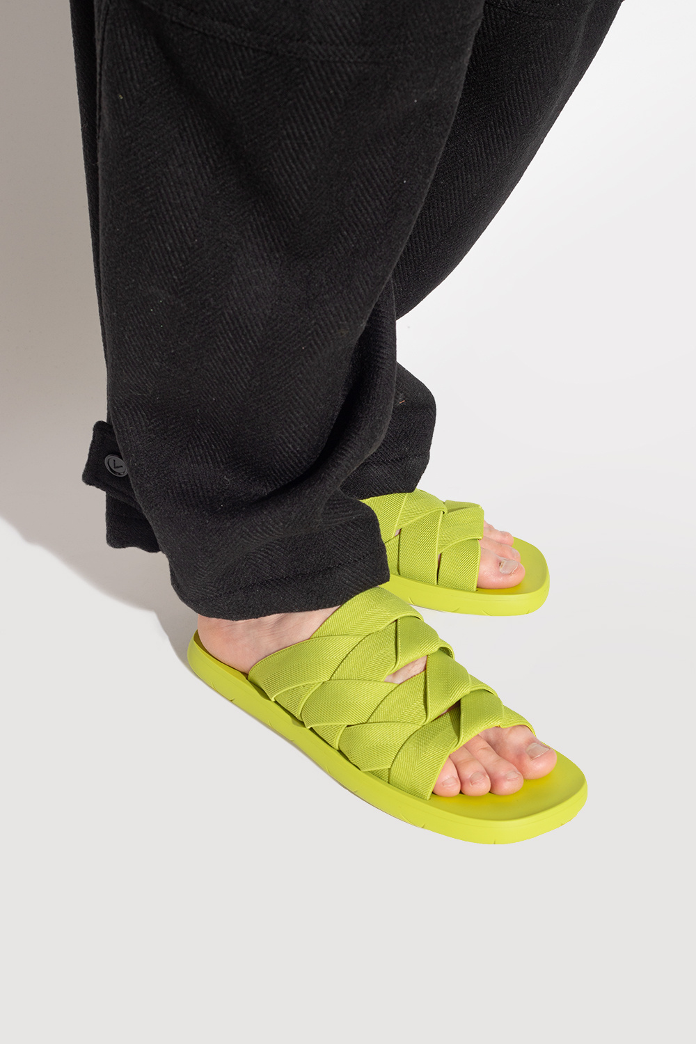 Bottega Veneta ‘Plat’ slides