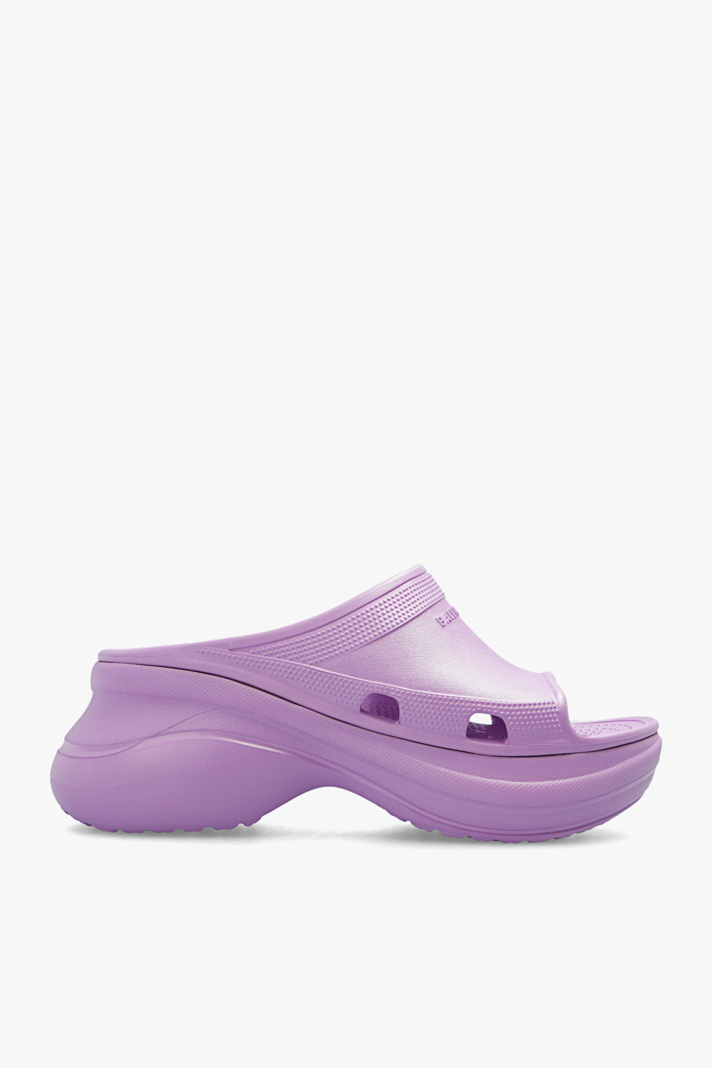 Balenciaga De här söta Crocs Cars finns för barn™