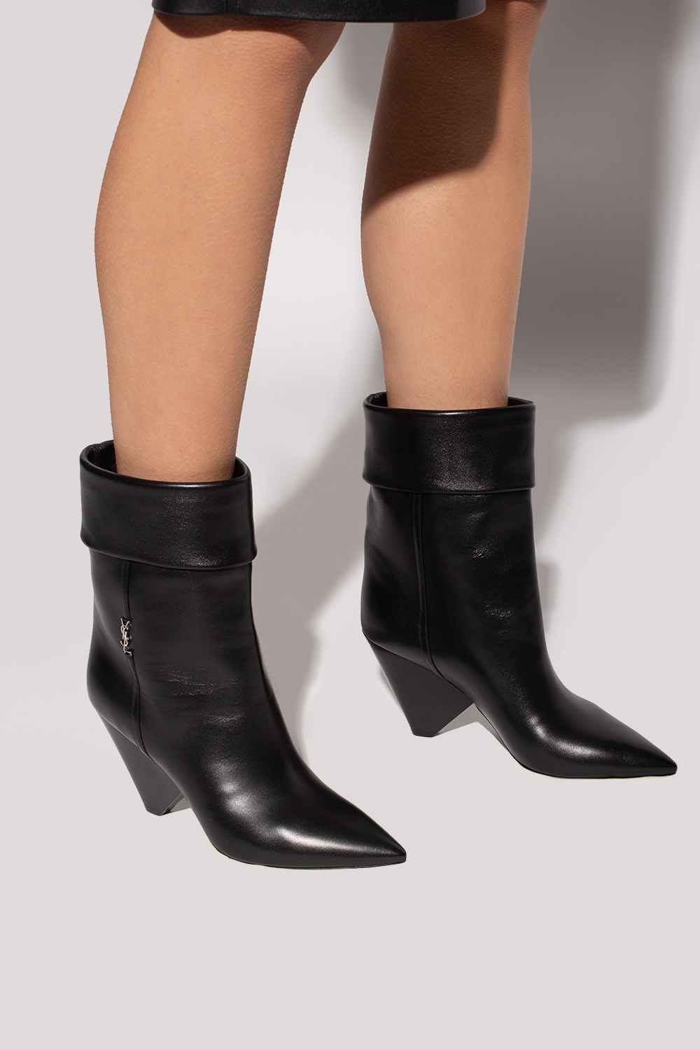 niki boots saint laurent