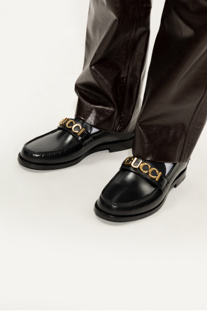 Leather loafers od Gucci
