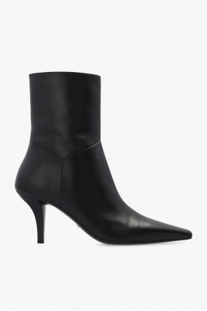 Leather heeled ankle boots od Gucci