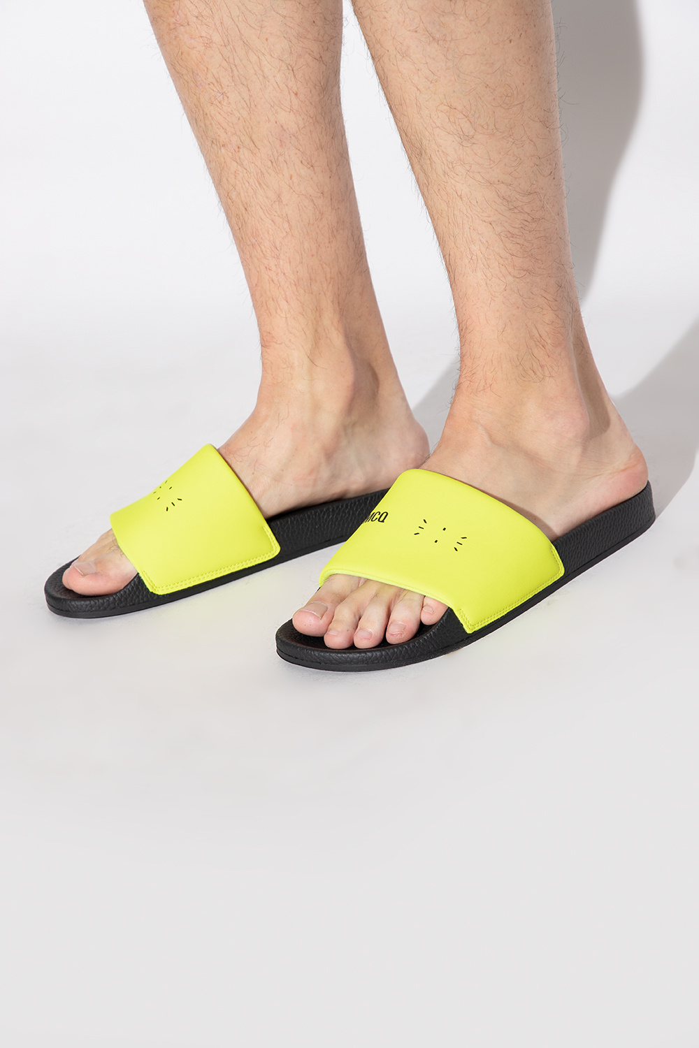 MCQ Slides with logo