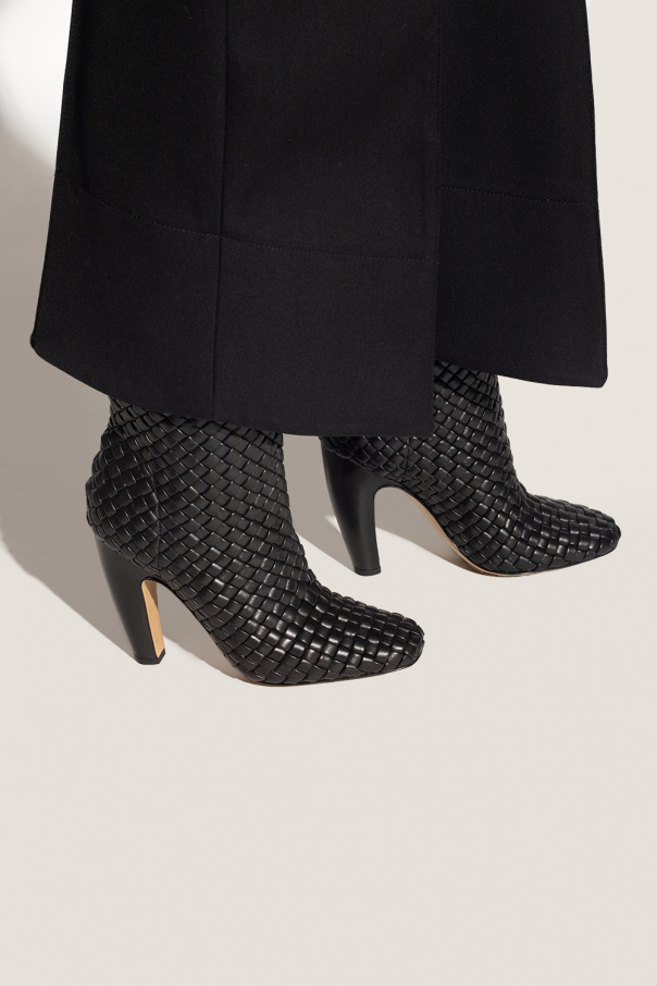 bottega Set Veneta ‘Canalazzo’ leather ankle boots