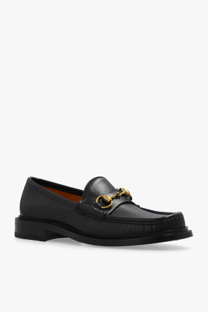 gucci elongated Leather loafers