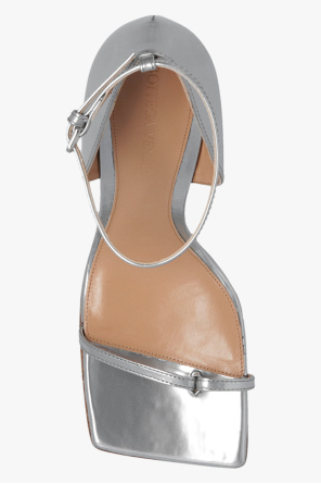 bottega shirt Veneta ‘Stretch’ heeled sandals