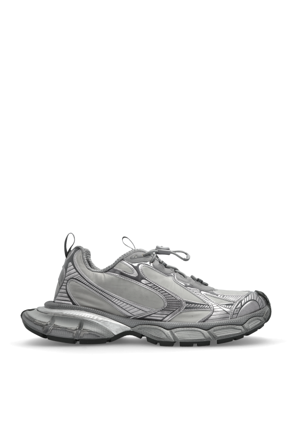 ‘3XL’ sports shoes od Balenciaga