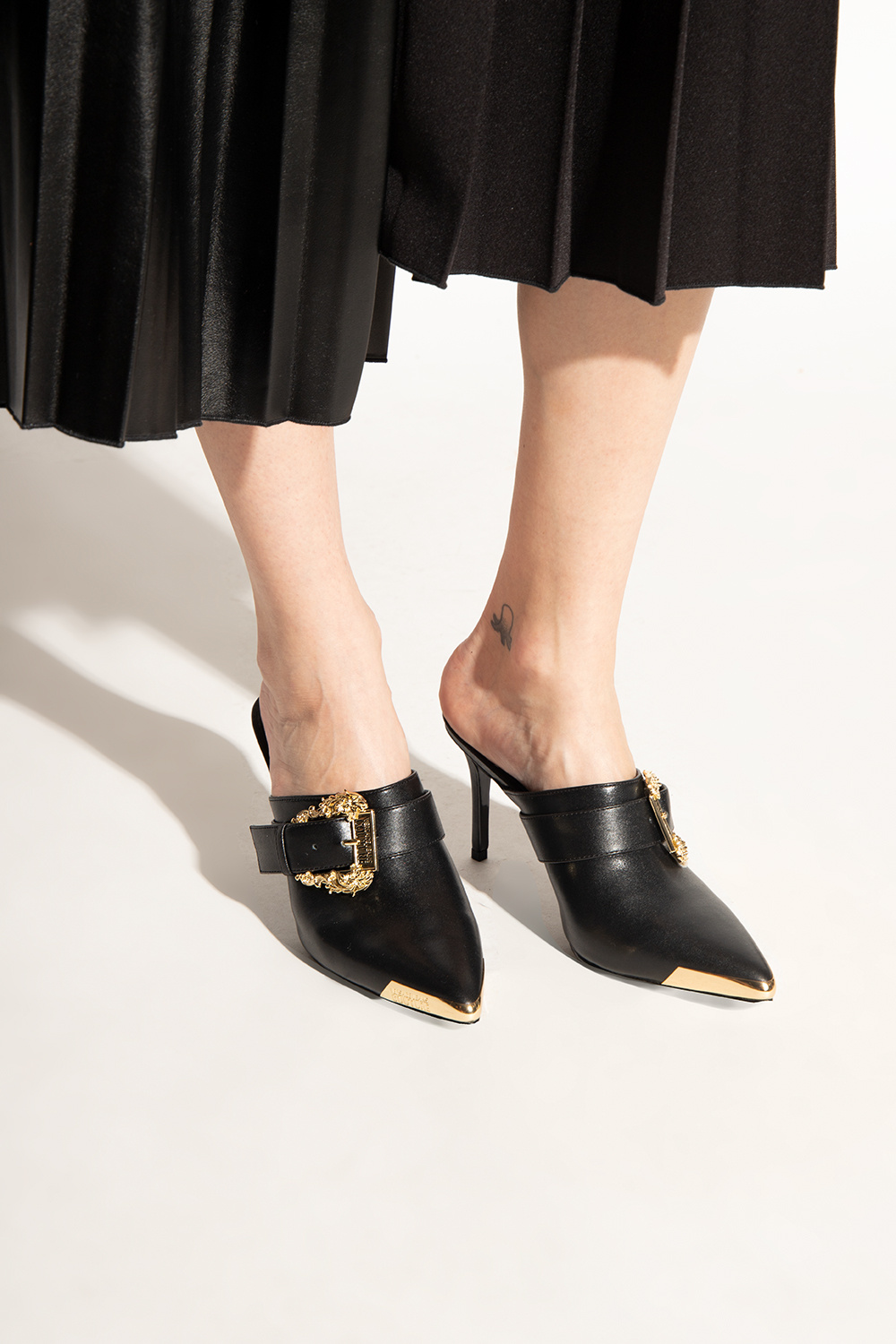 Versace Jeans Couture zapatillas de running New Balance apoyo talón talla 28.5 grises