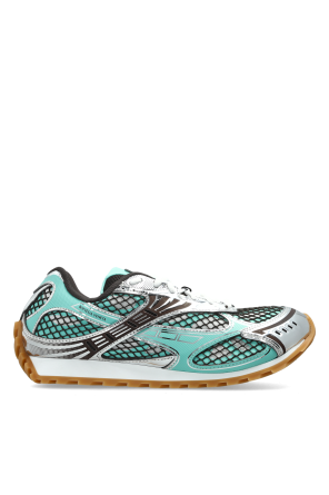 "Orbit Flash" sports shoes