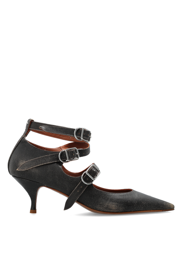 Heeled shoes 