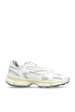 Sports shoes