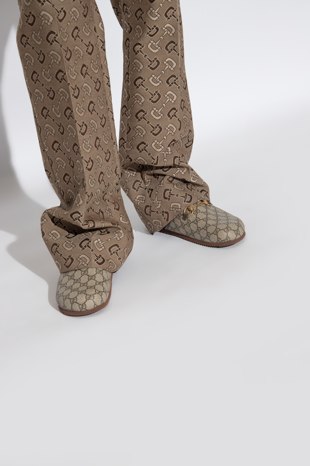 Gucci Pantoletten mit Webstreifen aus Gummi von Gucci
