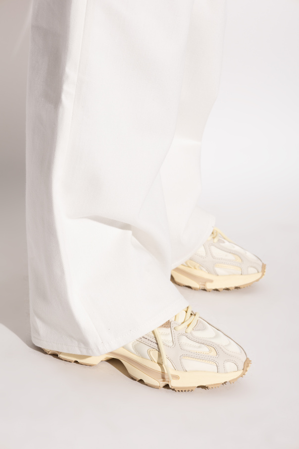 Lacoste Sportschuhe „L003“