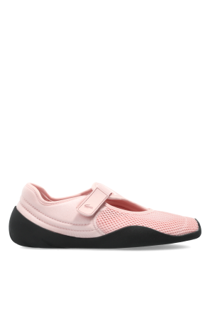 ‘low mystere’ sports shoes od Lacoste