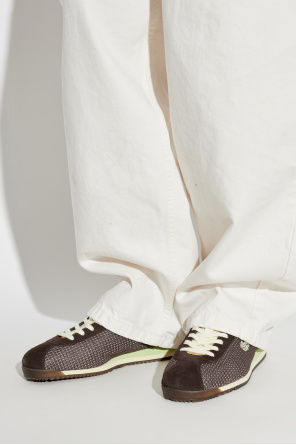 ‘club-low’ sports shoes od Lacoste