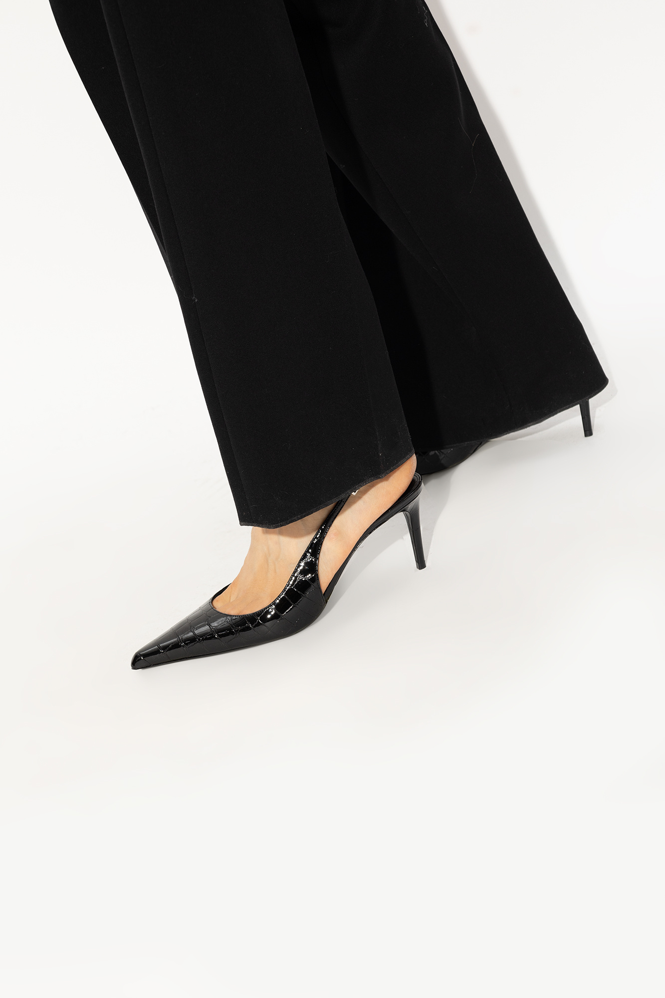 Saint Laurent ‘Vendome’ pumps