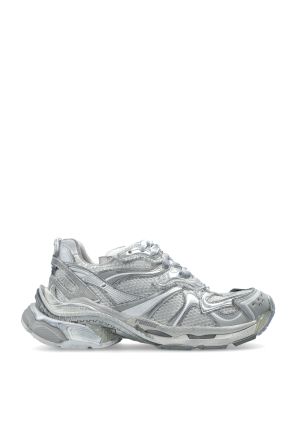 Sports shoes Runner 2