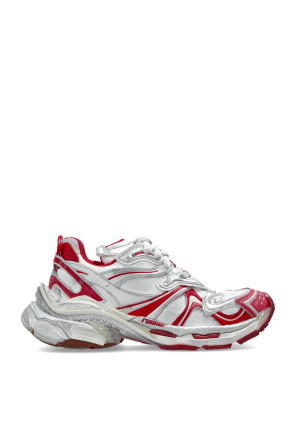 ‘Runner 2’ sports shoes