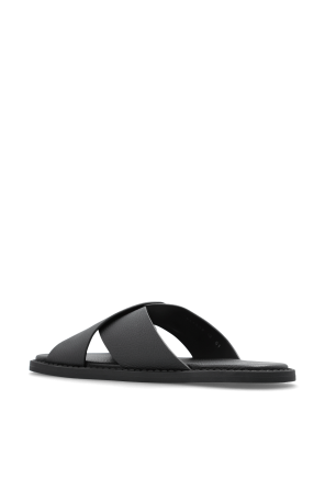 Fendi Skórzane klapki z logo