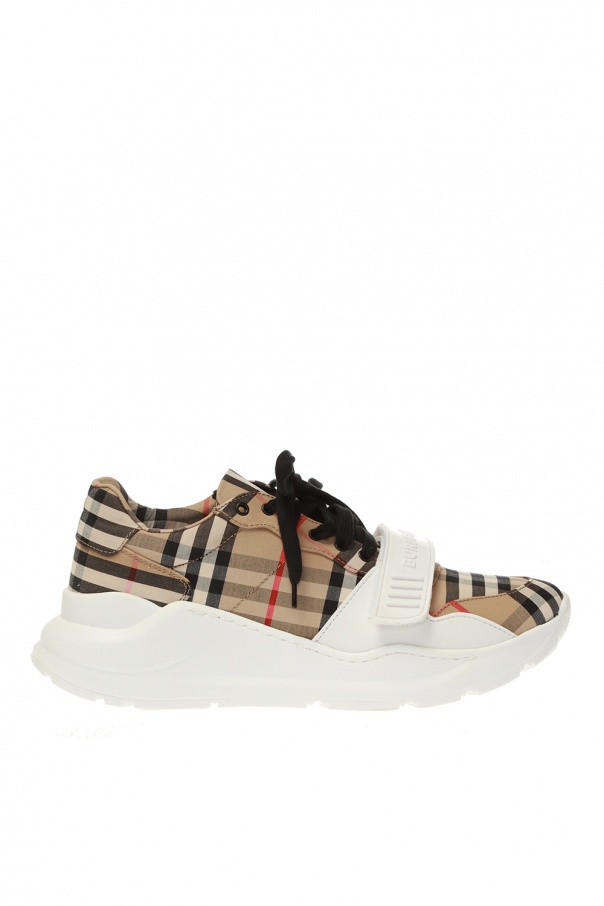 Burberry Lace-up sneakers