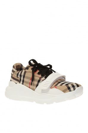 Burberry Lace-up sneakers