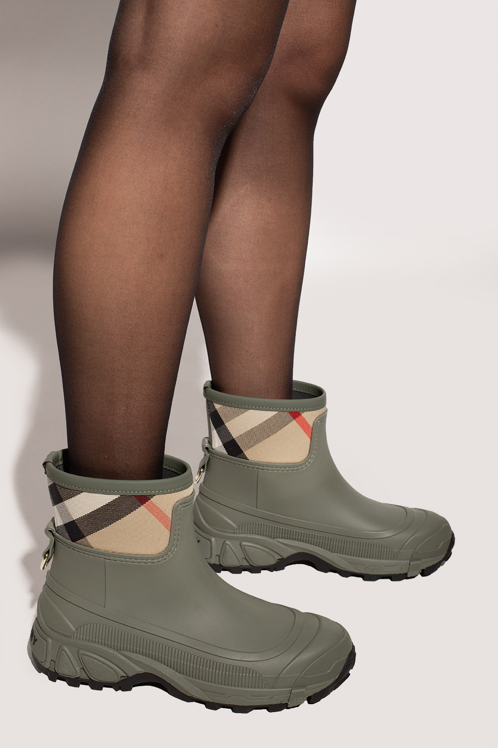 Green Rain boots with logo Burberry - Vitkac France