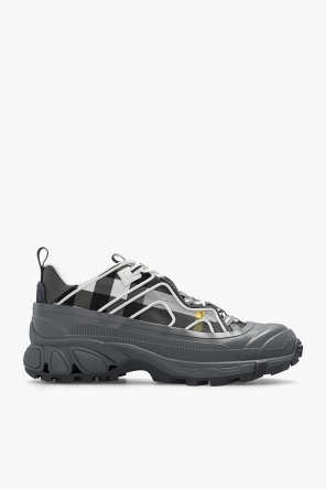 ‘new arthur’ sneakers od Burberry