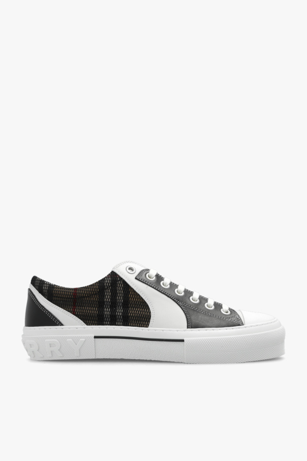 Burberry Sneakers with low-top