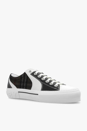 Burberry Sneakers with low-top