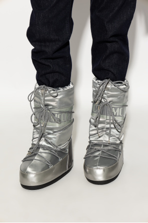 Snow Yeezy Boots icon glance od Moon Yeezy Boot