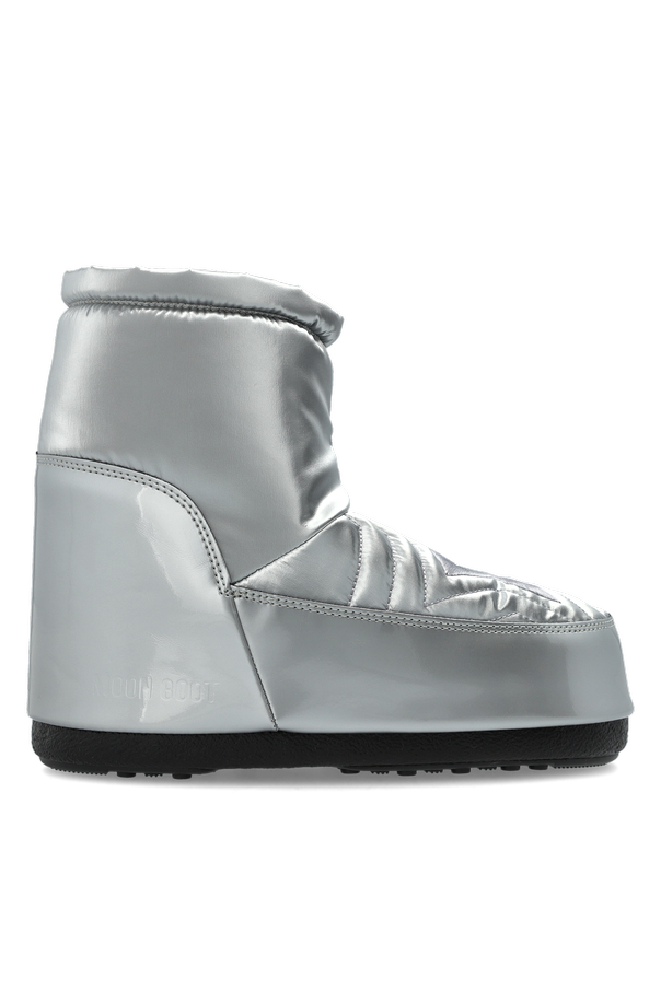 Snow boots ‘MB ICON LOW NOLACE COMET CHROME’ od Moon Boot