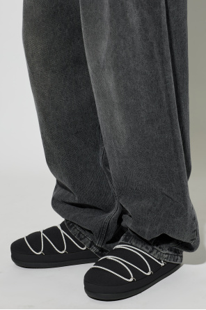 ‘mb soft slipper’ shoes od Moon Boot