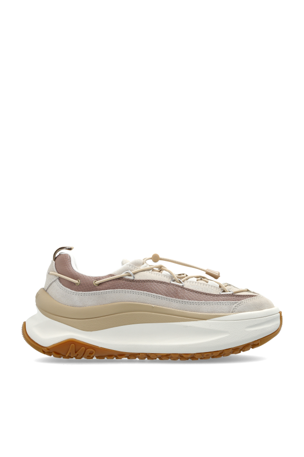 ‘Moon247’ sports shoes od Moon Boot