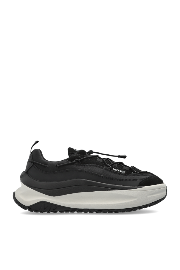 ‘Moon247’ sports shoes od Moon Boot