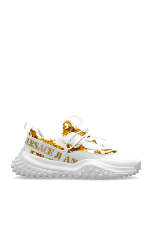 Buty sportowe ze wzorem `barocco` od Versace Jeans Couture