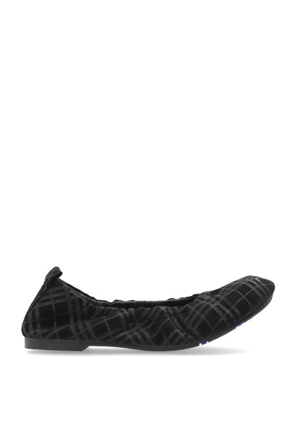 Ballet flats with a check pattern od Burberry