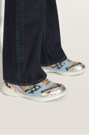 Sportschuhe od Burberry