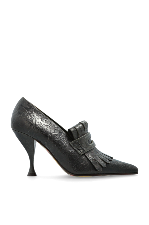 Leather heeled shoes