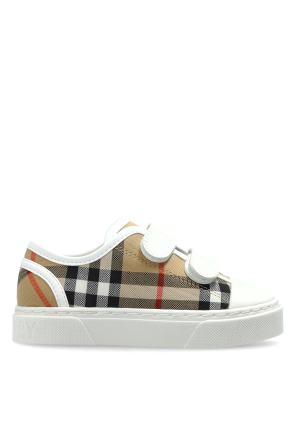 Checkered pattern shoes