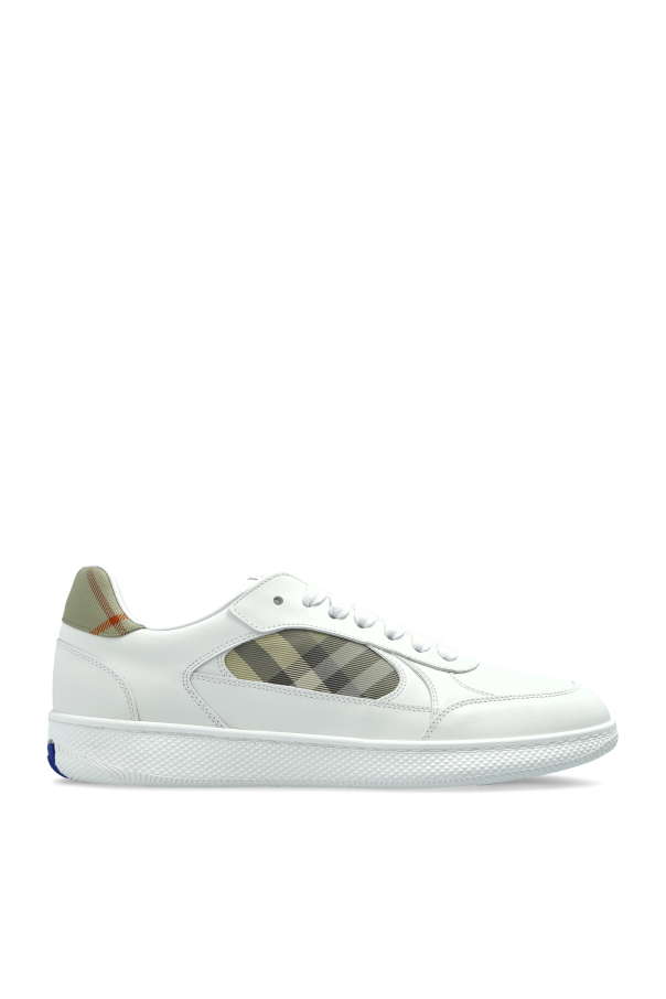 Sports shoes od Burberry