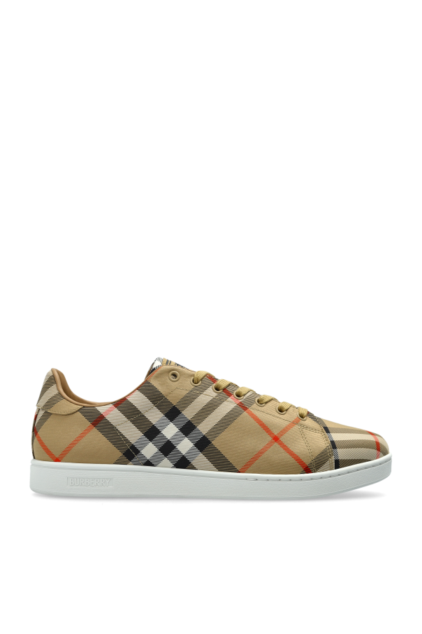 Sports shoes od Burberry