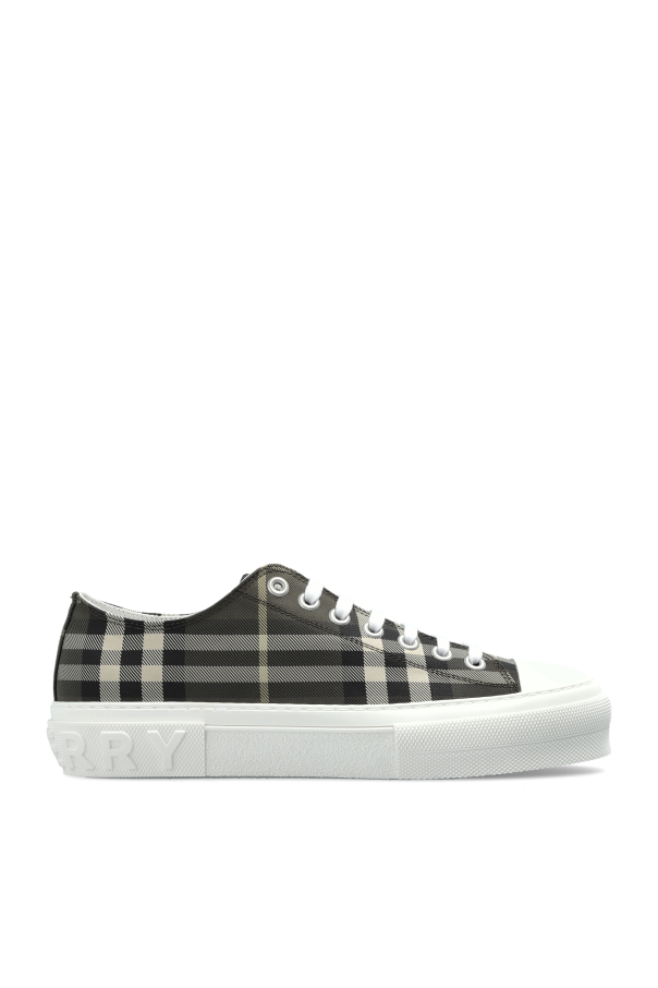 Sports shoes od Burberry