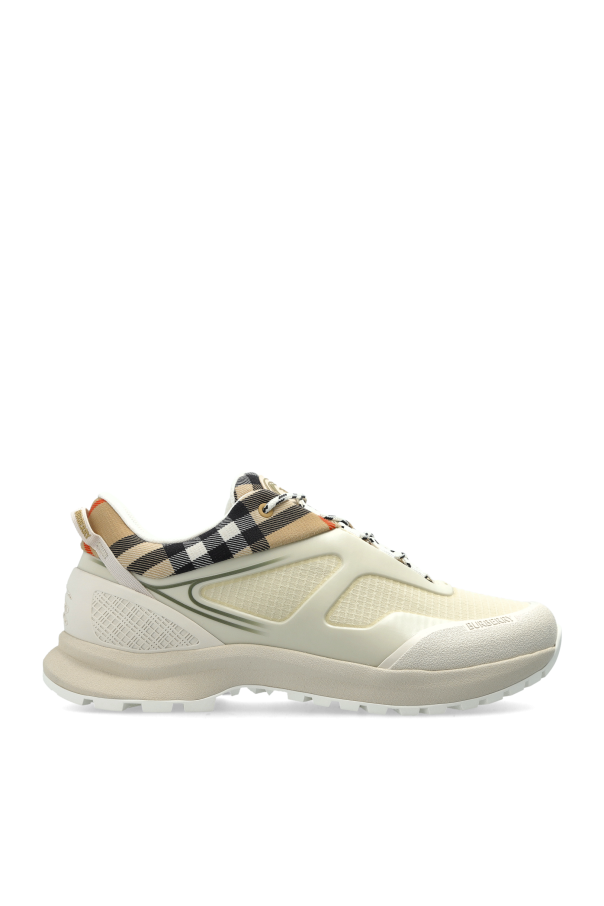 ‘Discover’ sports shoes od Burberry