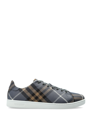 ‘Set’ sports shoes