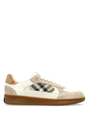 ‘New Terrace’ sports shoes