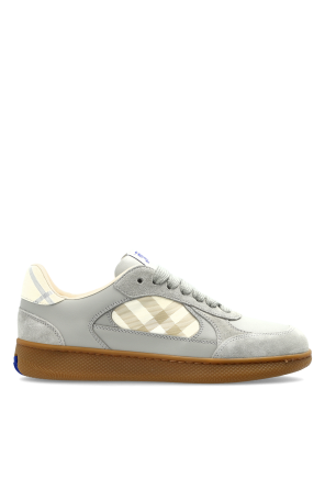 ‘Low Top’ sports shoes