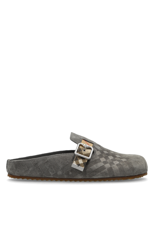 ‘Urchin’ slides od Burberry